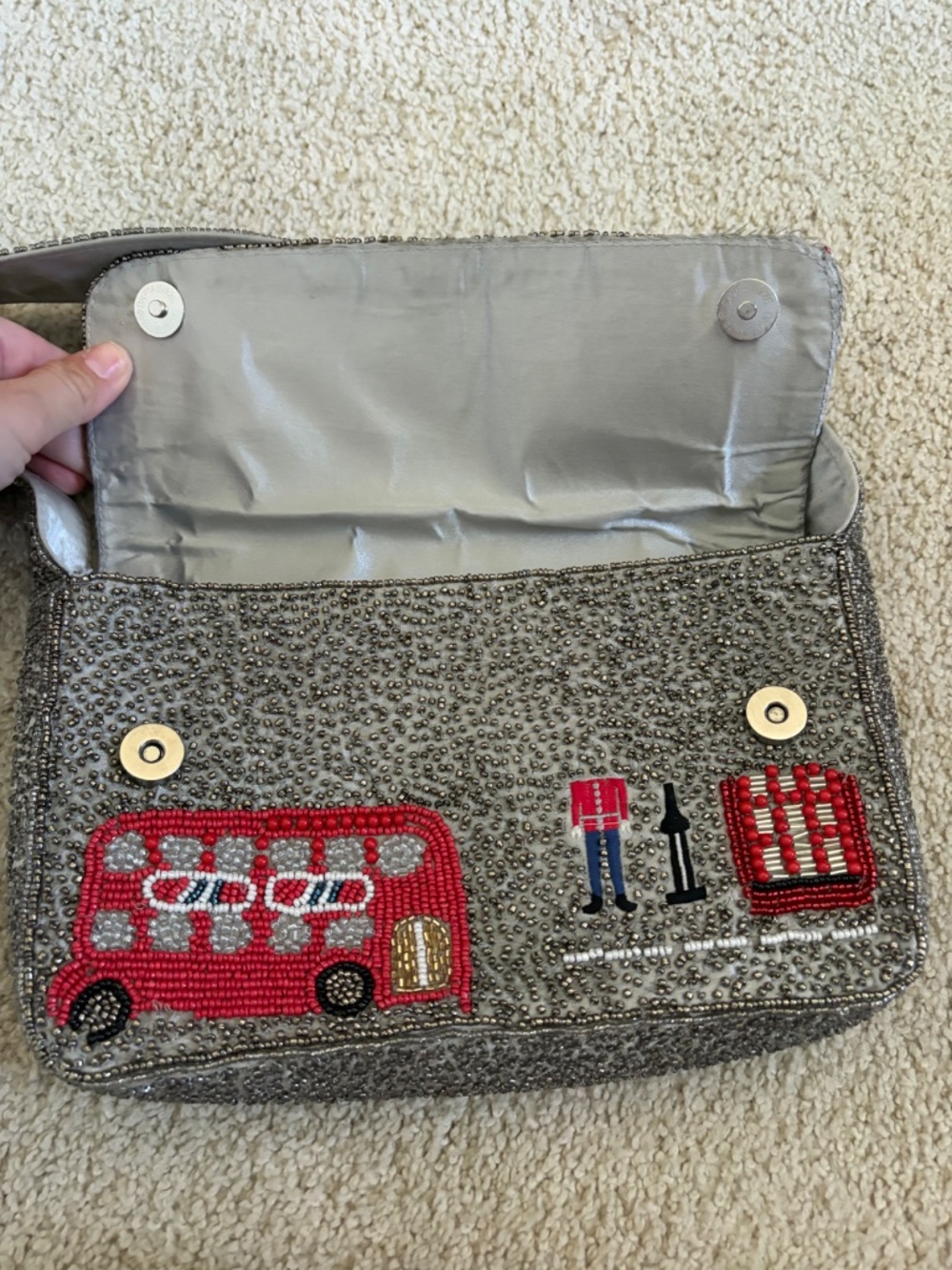London beaded purse - Picture 2 of 5